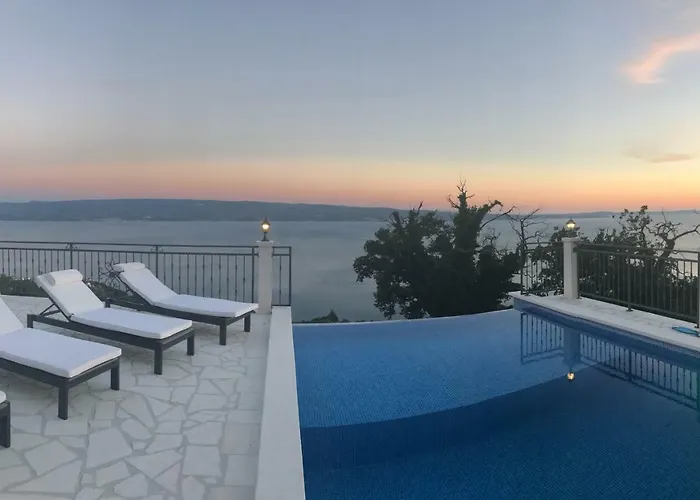 Vila Nareste Dugi Rat